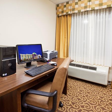 Holiday Inn Express & Suites Niagara Falls By Ihg Exterior photo